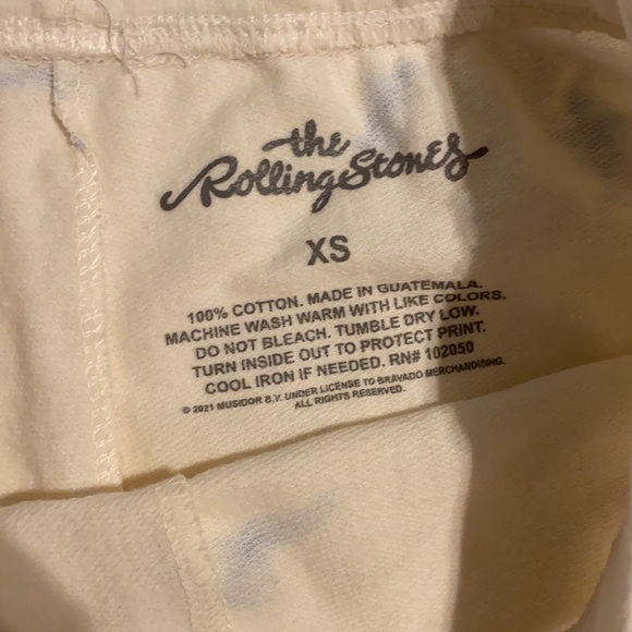 Rolling Stones comfy shorts - Picture 2 of 3